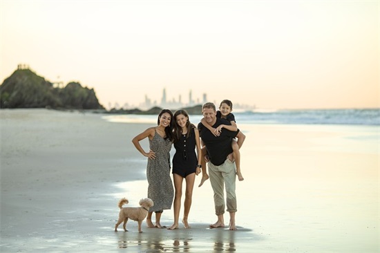 带镜子的网名四字