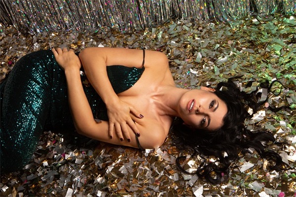 新疆乌鲁木齐一高层住宅楼发生火灾，已造成 10 人死亡，事故原因可能是什么？高层