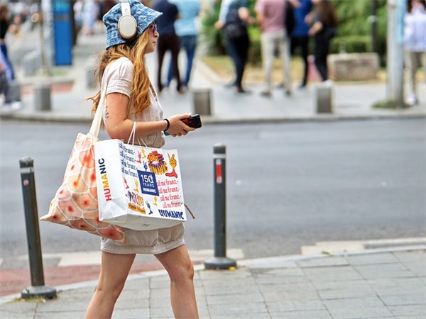 三八妇女节超级唯美说说 致自己三八妇女节说说