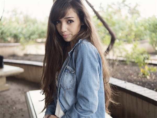 甜蜜爱情句子表达心情说说短语大全