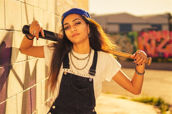 关心的话怎么说 关心的话怎么说的自然