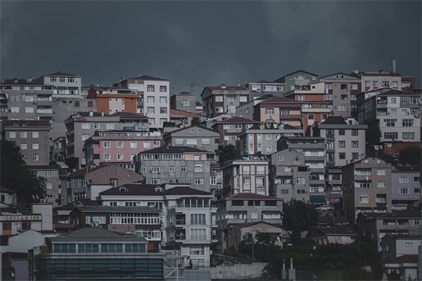 女孩姓刘阳光点的名字，看下有吸引你的吗？