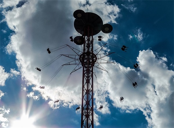 缺火的女孩子取什么名字好呢 补火最好的名字