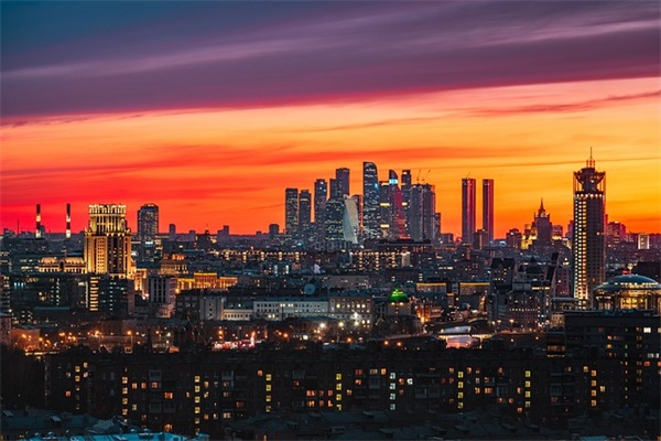 2025年属龙女宝宝起名：寓意吉祥、朗朗上口的好名字！