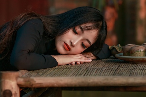 女生游戏名字免费复制（好听女生游戏名字）