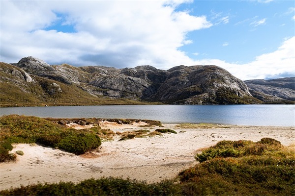 qq网名女生唯美回忆