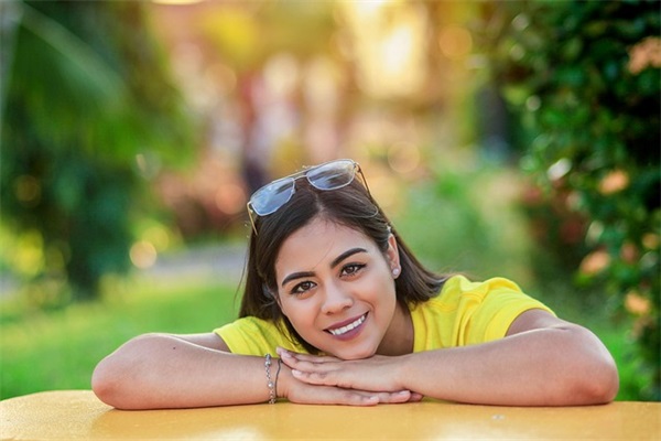 辛巳日柱看配偶情况，八字辛巳日出生看配偶婚配
