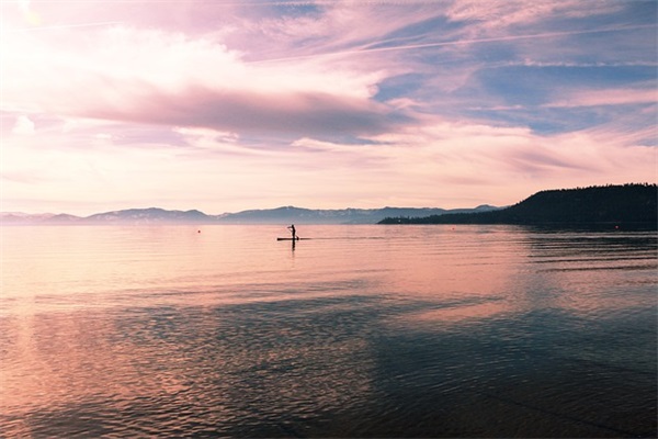 炫酷好听的男生英文名（炫酷黑暗名字英文名字）